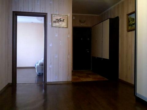 квартира за адресою Лариси Руденко вул., 3-А