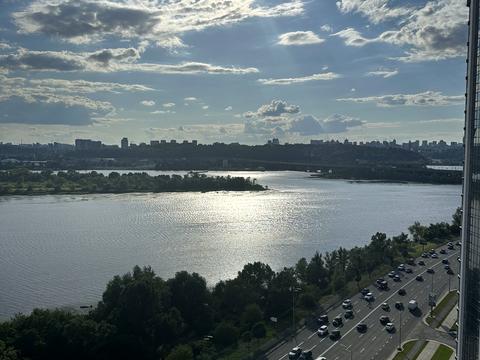 квартира за адресою Дніпровська набережна вул., 17-К