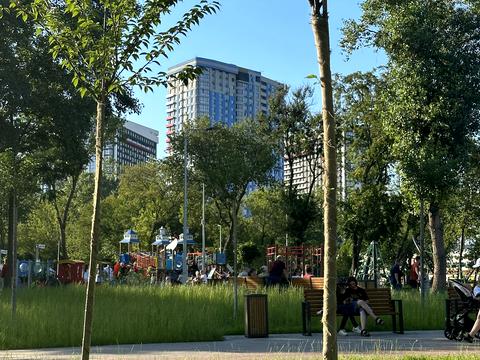 квартира за адресою Дніпровська набережна вул., 17-К