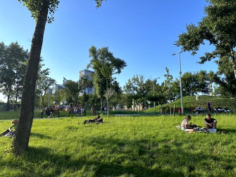 квартира за адресою Дніпровська набережна вул., 17-К