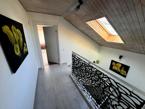 будинок за адресою Світла вул.