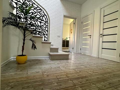 будинок за адресою Світла вул.