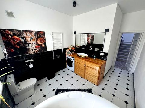 будинок за адресою Світла вул.