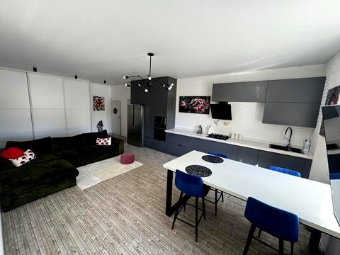 будинок за адресою Світла вул.