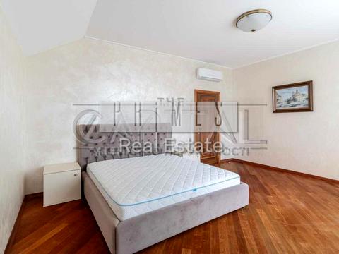 будинок за адресою Дачна вул.