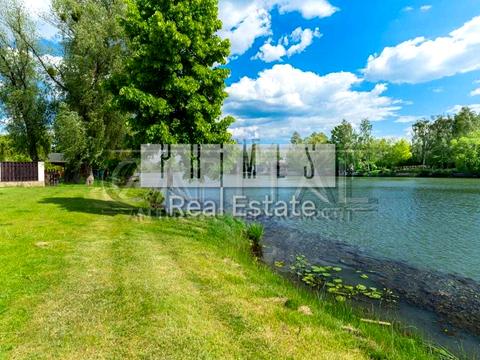 будинок за адресою Дачна вул.