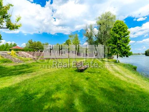 будинок за адресою Дачна вул.