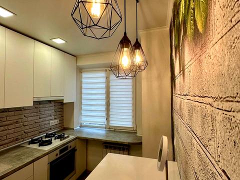 квартира за адресою Сонячна Набережна вул. (Маршала Малиновського), 12