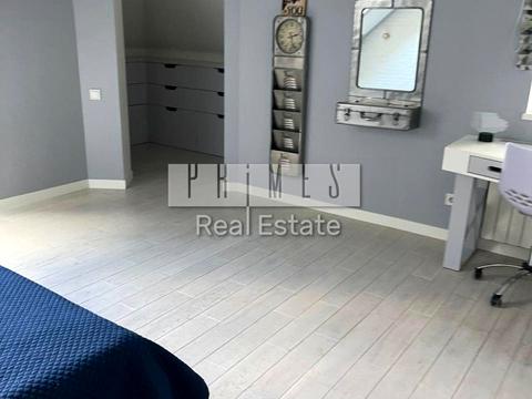 дом по адресу центральна