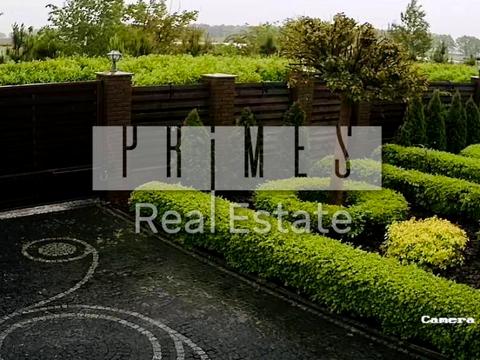 дом по адресу центральна