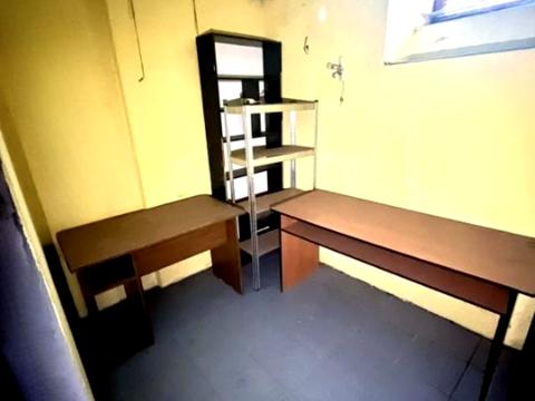 комерційна за адресою Личаківська вул. (), 15