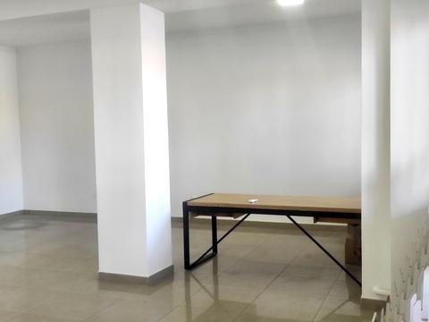 комерційна за адресою Городоцька вул., 357