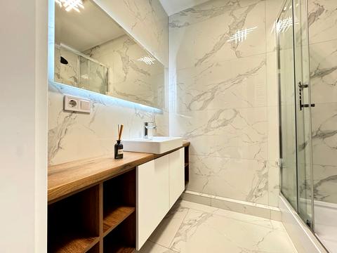 квартира за адресою Хіміків вул., 6