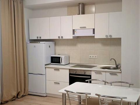 квартира по адресу Феодосийская ул., 1