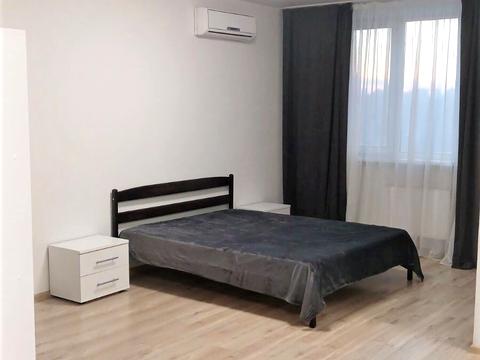 квартира по адресу Феодосийская ул., 1