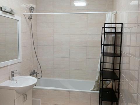 квартира по адресу Феодосийская ул., 1