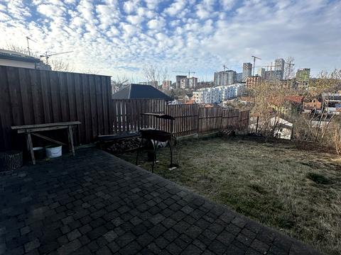 будинок за адресою Загірна вул., 1