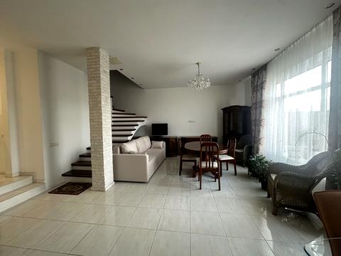 будинок за адресою Загірна вул., 1