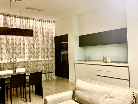 квартира за адресою Дмитра Яворницького просп. (Карла Маркса), 5