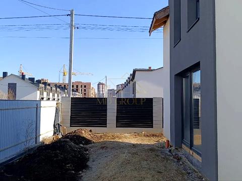 дом по адресу Лунная ул., 15