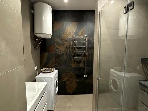 квартира за адресою Богдана Хмельницького вул., 11-А