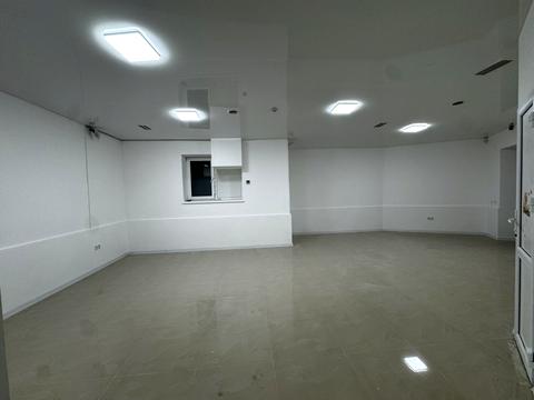 комерційна за адресою Пасічна вул., 15а