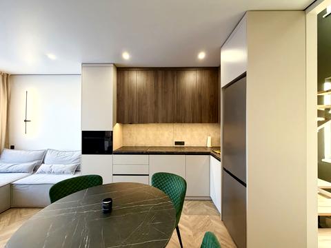 будинок за адресою Абрикосова вул., 235