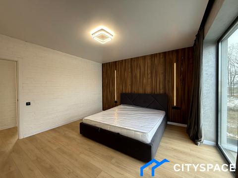 дом по адресу с. Крюковщина, Вишнева, 1