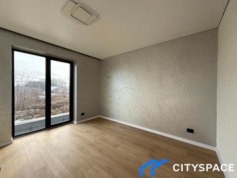 дом по адресу с. Крюковщина, Вишнева, 1