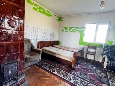 будинок за адресою Центральна, 3