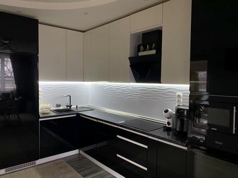 будинок за адресою Головна