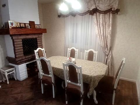будинок за адресою Виноградна