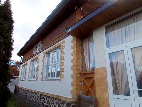 будинок за адресою Виноградна