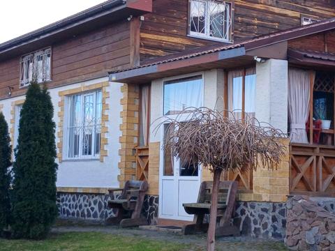 будинок за адресою Виноградна