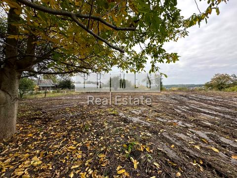 участок по адресу Богдана Хмельницького ул.