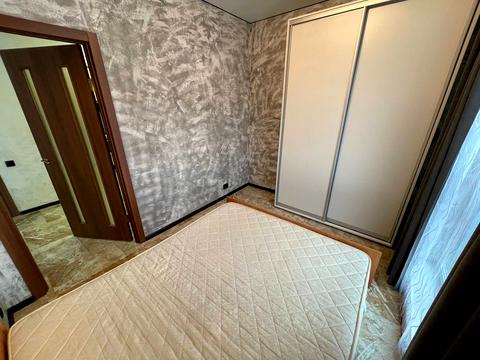 квартира за адресою Вишнева вул., 8