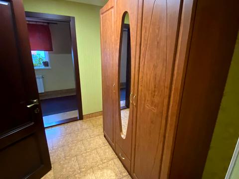 комерційна за адресою Яснополянська вул., 9а