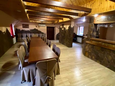 комерційна за адресою Яснополянська вул., 9а