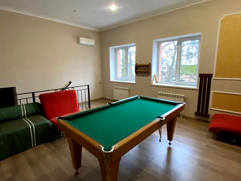 комерційна за адресою Яснополянська вул., 9а