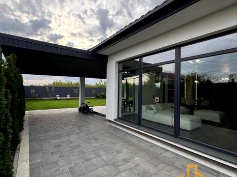 будинок за адресою Корвалліська