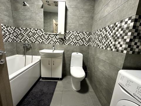 квартира за адресою Європейського Союзу просп. (Правди), 45-Б