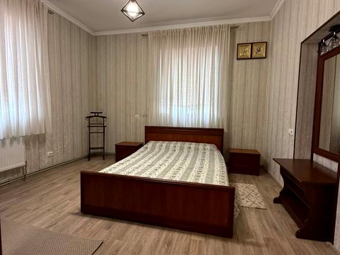 будинок за адресою Центральна