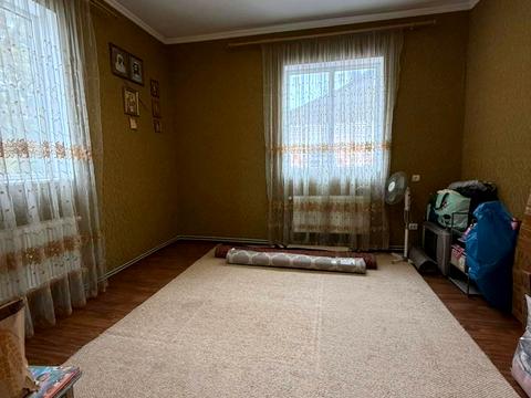 будинок за адресою Центральна