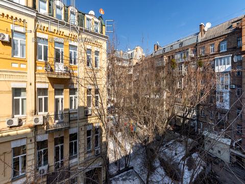 квартира за адресою Саксаганського вул., 22