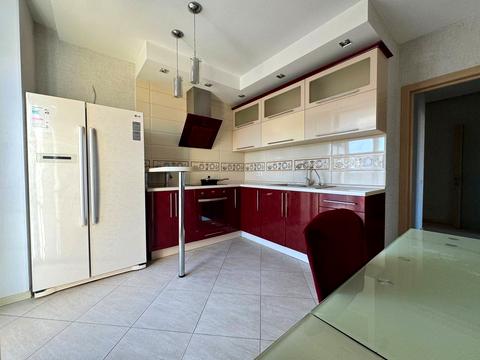 квартира за адресою Регенераторна вул., 4 к1