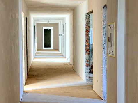 комерційна за адресою Суховоля вул., 7