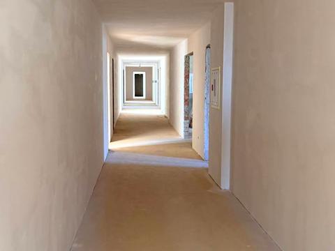 комерційна за адресою Суховоля вул., 7