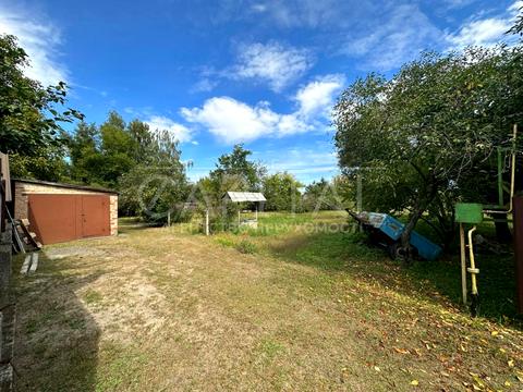 ділянка за адресою Плютовська вул.