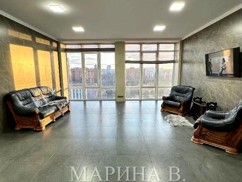 комерційна за адресою Дмитра Яворницького просп. (Карла Маркса), 72-Б