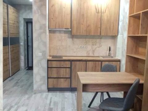 квартира за адресою Героїв Небесної Сотні просп., 16/4